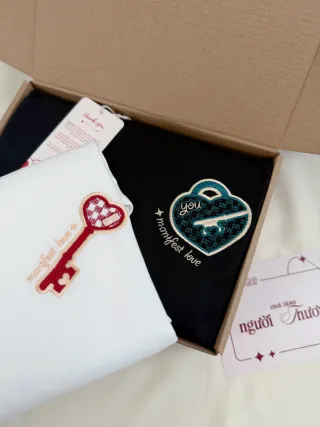 By.Duni MANIFEST LOVE Embroidered T-shirt – photo 2
